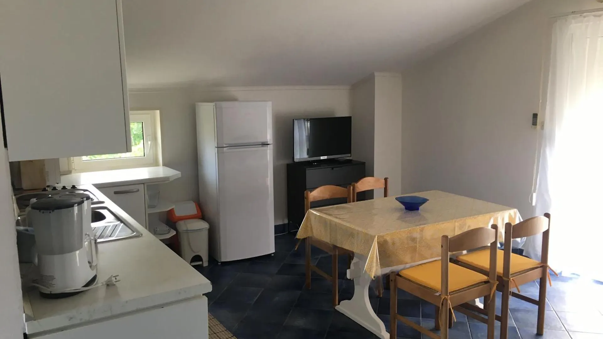 Blue Line Ferienappartement Mit Balkon Кампор 0*,